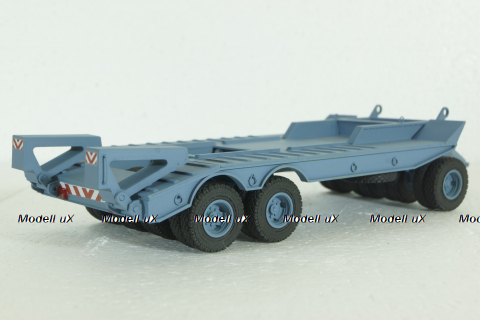 Прицеп ЧМЗАП-5208 , серо/голубой, Modellux 1:43