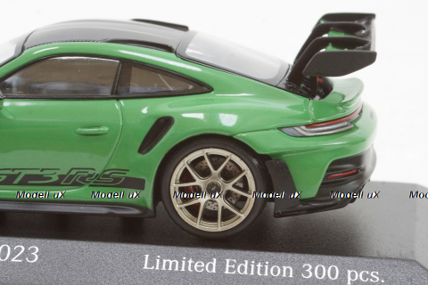 Porsche 911 (992) GT3 RS green, 413062111, Minichamps 1:43