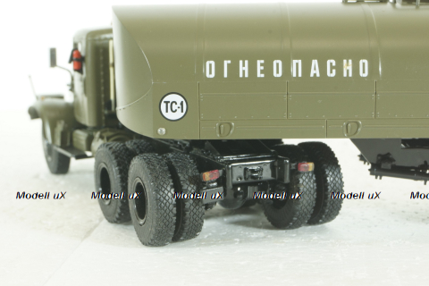 КрАЗ-258 с полуприцепом-цистерной ТЗ-22 (хаки), SSM7026, SSM 1:43