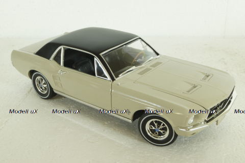 Ford Mustang Coupe, Greenlight 1:18