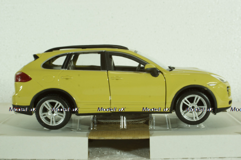 PORSCHE CAYENNE TURBO 2010  YELLOW, Burago 1:24