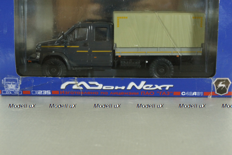 Газон NEXT C42А31 бортовой с тентом серый/бежевый Н235, Наш Автопром 1:43