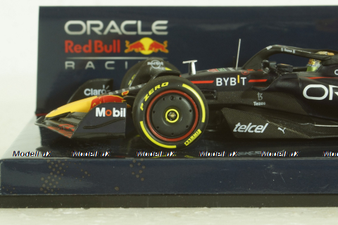Oracle Red Bull Racing RB18, with pilot Max Verstappen, Winner Mexican GP 2022, 417222001, Minichamps 1:43