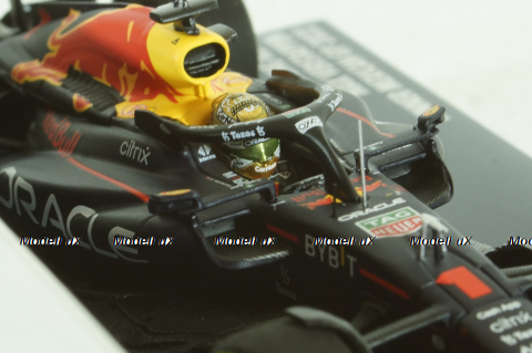 Oracle Red Bull Racing RB18, with pilot Max Verstappen, Winner Mexican GP 2022, 417222001, Minichamps 1:43