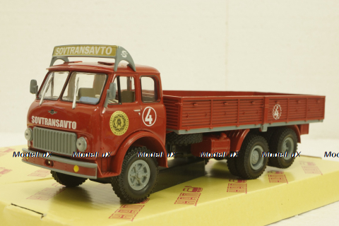 Маз-516, Leipziger Messe (из к/ф "Мировой парень")бортовой, Н765, Наш Автопром 1:43