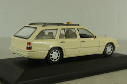 Mercedes E220 Disel (S124) Taxi 1994, beige, 430033596, Minichamps 1:43