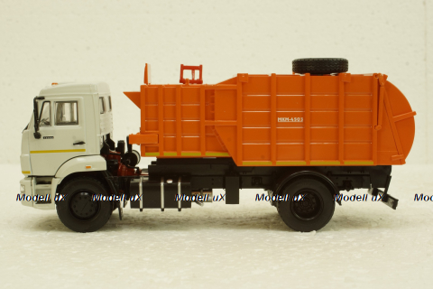 МКМ-4503 Камаз-43253 Мусоровоз с манипулятором, 101975, АвтоИстория 1:43
