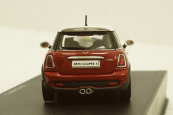 Mini Cooper S 2006 R55, red/white roof , 55006, AutoArt 1:43
