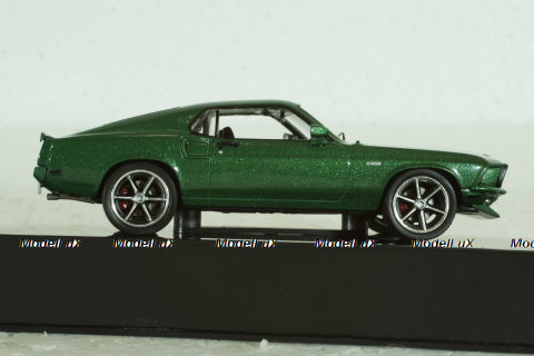 Ford Mustang Custom 1969 greenmetallic/white , CLC530N.22, IXO 1:43
