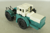 К-701 Кировец, белый/зеленый, з-д Двигатель 1:43  