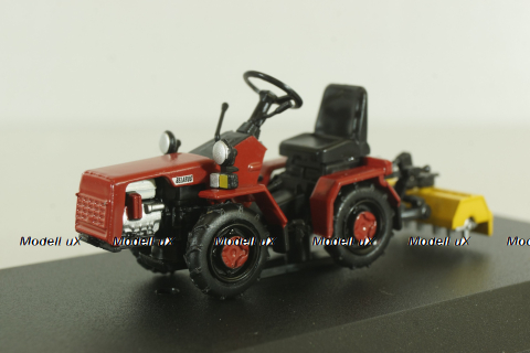 МТЗ-132, Беларус-132 трактор 1992, красный, ТРАКТОРЫ история,люди,машины (Hachette) №94 1:43