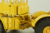 К-701 Кировец, трактор 1971, желтый Minigrad 1:43