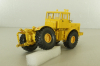 К-701 Кировец, трактор 1971, желтый Minigrad 1:43