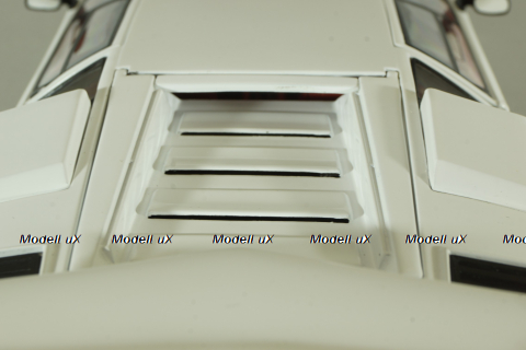 Lamborghini Countach LP500S white, 1982, 08320E, Kyosho 1:18