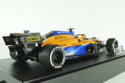 McLaren Formula 1 Team MCL35M Daniel Ricciardo Winner Italian GP 2021, 530213303, Minichamps 1:18