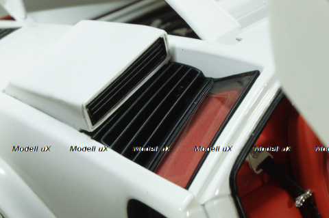 Lamborghini Countach LP500S white, 1982, 08320E, Kyosho 1:18