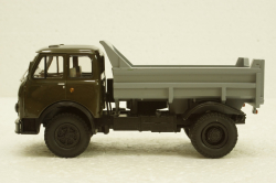 Маз-503А самосвал 1975 зеленый/серый, Н758, Наш Автопром 1:43