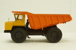 Белаз-7523 карьерный самосвал, желтый/орнжевый, Н009, Наш Автопром 1:43
