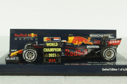 Red Bull Racing Honda RB16B - Max Verstappen – Winner Abu Dhabi GP 2021 W/Pitboard – WC 2021, 410212333, Minichamps 1:43