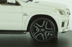 Mercedes GL63 (X166) 2013, white, GLM205202, GLM 1:43