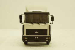 Маз-54326 тягач 1989 белый, Н709, Наш Автопром 1:43