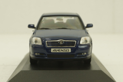 Toyota Avensis, blue, Minichamps 1:43