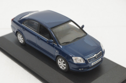 Toyota Avensis, blue, Minichamps 1:43