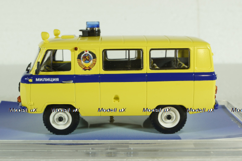 УАЗ-452 милиция 1983г., TruckTyr 1:43