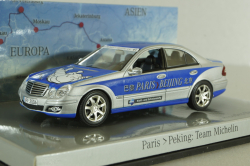 Mercedes E320 BlueTEC (W211) Rallye Paris-Peking "Team Michelin" Nr.19 2006, silver/blue, B66962269, Minichamps 1:43