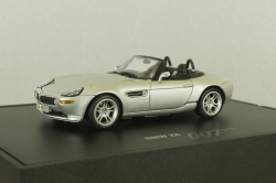 Bmw Z8 (E52) 1999 James Bond World is Not Enough 007, silver, 80420007666, Minichamps 1:43