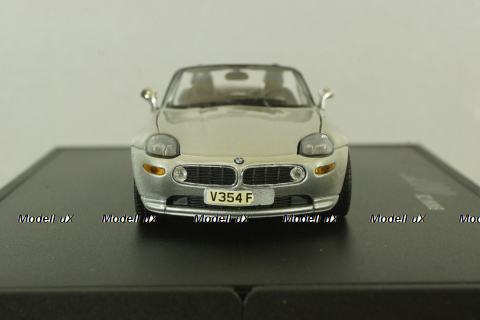 Bmw Z8 (E52) 1999 James Bond World is Not Enough 007, silver, 80420007666, Minichamps 1:43