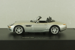 Bmw Z8 (E52) 1999 James Bond World is Not Enough 007, silver, 80420007666, Minichamps 1:43