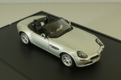 Bmw Z8 (E52) 1999 James Bond World is Not Enough 007, silver, 80420007666, Minichamps 1:43