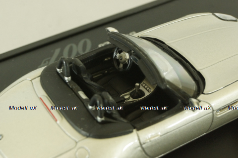 Bmw Z8 (E52) 1999 James Bond World is Not Enough 007, silver, 80420007666, Minichamps 1:43