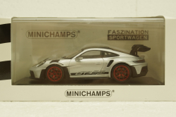 Porsche 911 (992) GT3 RS Weissach package 2023, 413062114, Minichamps 1:43