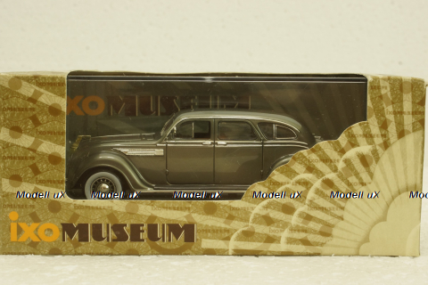 Chrysler Airflow sedan 1936 grey, MUS033, IXO Museum 1:43