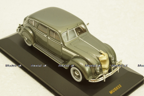 Chrysler Airflow sedan 1936 grey, MUS033, IXO Museum 1:43
