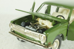 Газ-24 Волга, А14, зеленый, Тантал/Радон 1:43