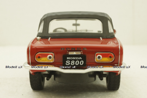 Honda S800 With Removable Soft Top, red, T9-1800190, Triple9 1:18