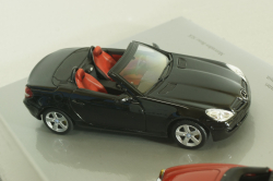 Mercedes 190 SL (W 121) 1955 red and Mercedes SLK 350 (R171) 2004 black, Set, B66045920,  Minichamps 1:43 