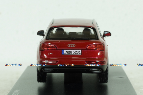 Audi Q5 2017, red, IScale 1:43