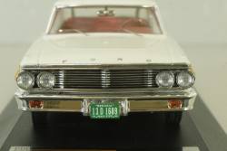 Ford Country Squire, cream 1964, PRD203, PremiumX 1:43
