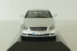 Mercedes CLS 500 (C219) 2004, silver, B66961989, Minichamps 1:43 Уценка!