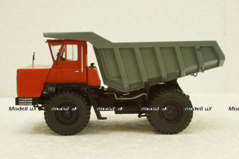 Белаз-540А красно/серый  ТД Белаз, Автоистория 1:43