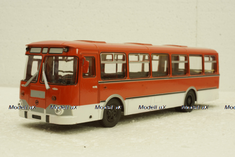 Лиаз-677М, красный/белый, Советский Автобус 1:43