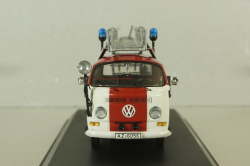 Volkswagen T2a Feuerwehr mit Drehleiter  03341, Schuco 1:43