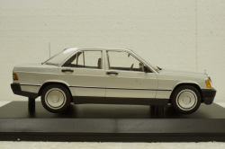 Mercedes 190E (W201) 1982 Silver, 155037004, Minichamps 1:18