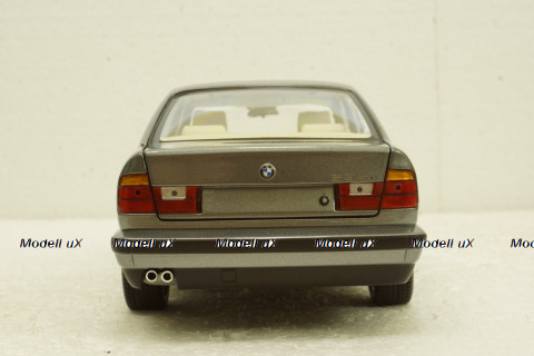 BMW 535I (E34) 1988, 100024008, Minichamps 1:18