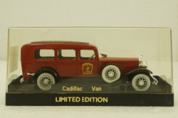 Cadillac Van , Boston Fire Department, Solido 1:43