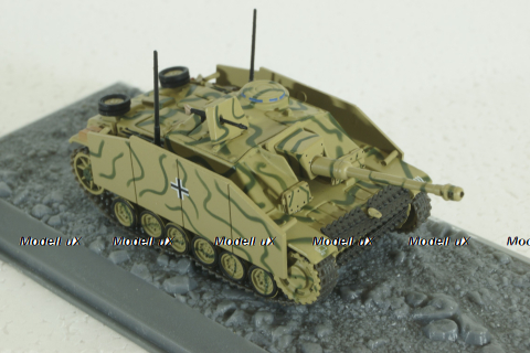 StuG. III Ausf.G (Sd.Kfz.142/1) StuG.Abt.911, Kursk (USSR) 1943, Altaya 1:72